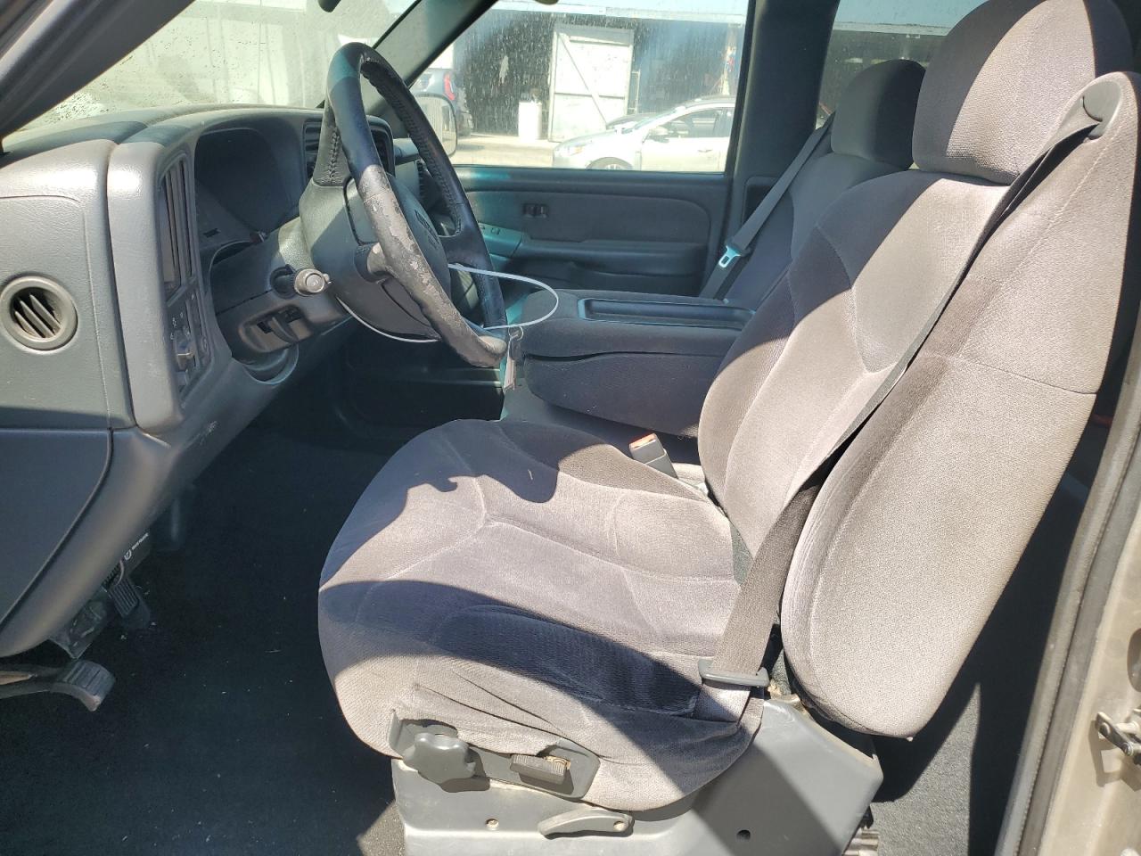 2002 GMC Sierra C2500 Heavy Duty VIN: 1GTHC29G02E302688 Lot: 66360614