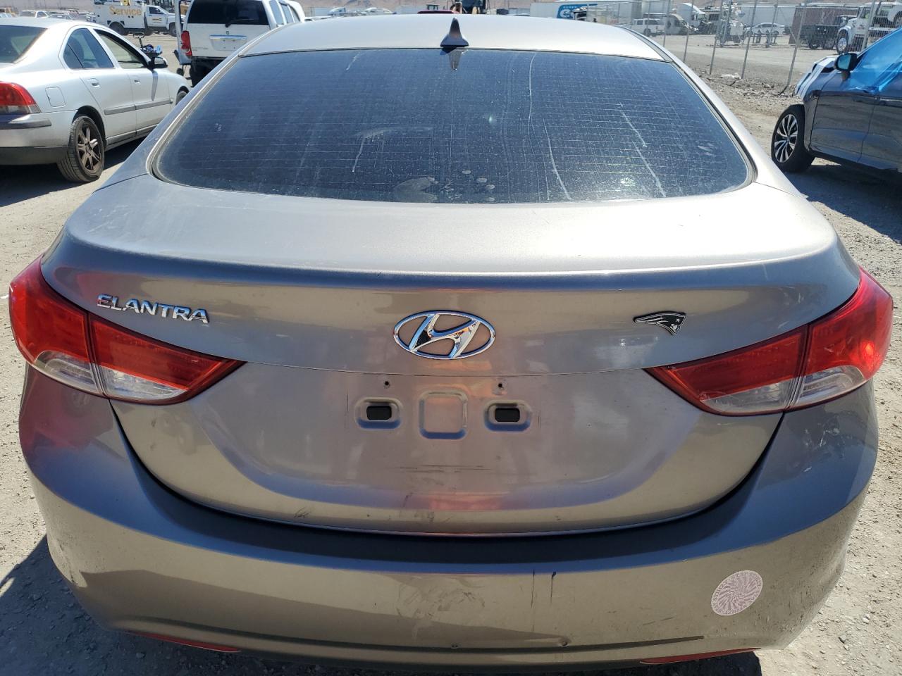 2013 Hyundai Elantra Gls VIN: 5NPDH4AE8DH239400 Lot: 67959834