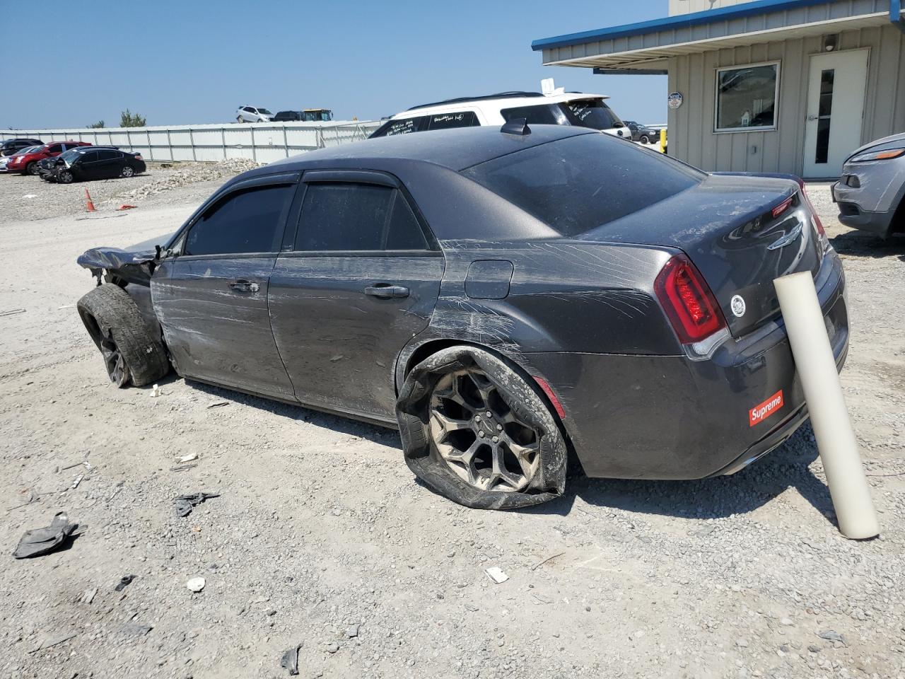 2C3CCABG2KH682757 2019 Chrysler 300 S