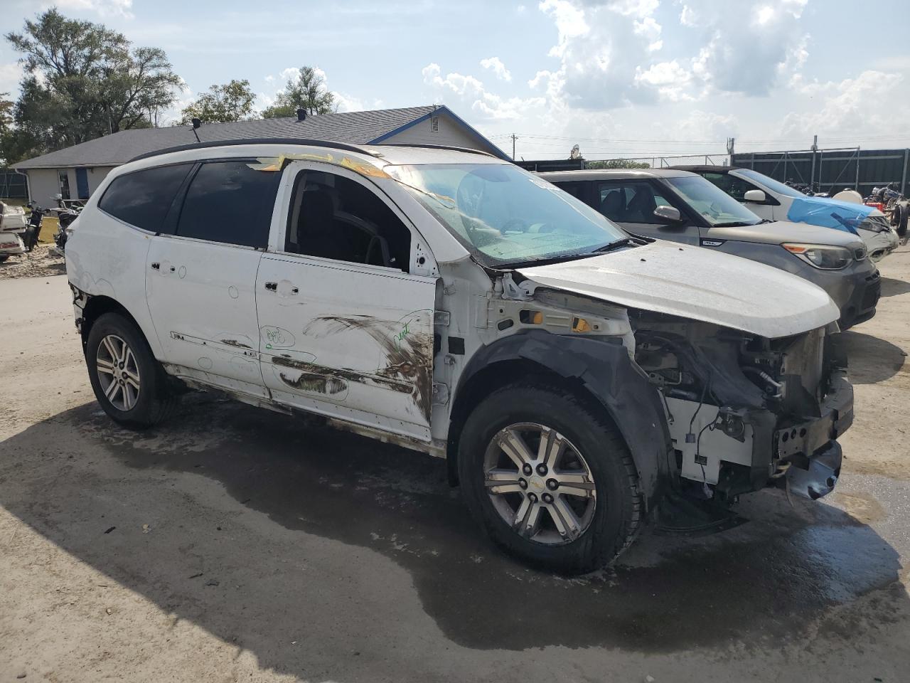 2016 Chevrolet Traverse - Image 4