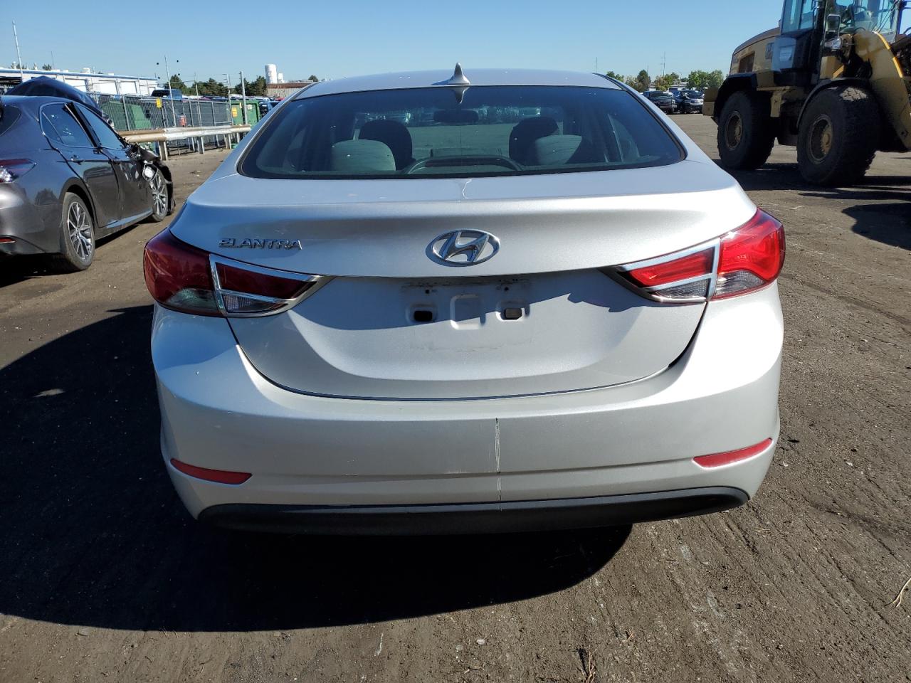 2015 Hyundai Elantra Se VIN: 5NPDH4AE7FH640441 Lot: 68163564