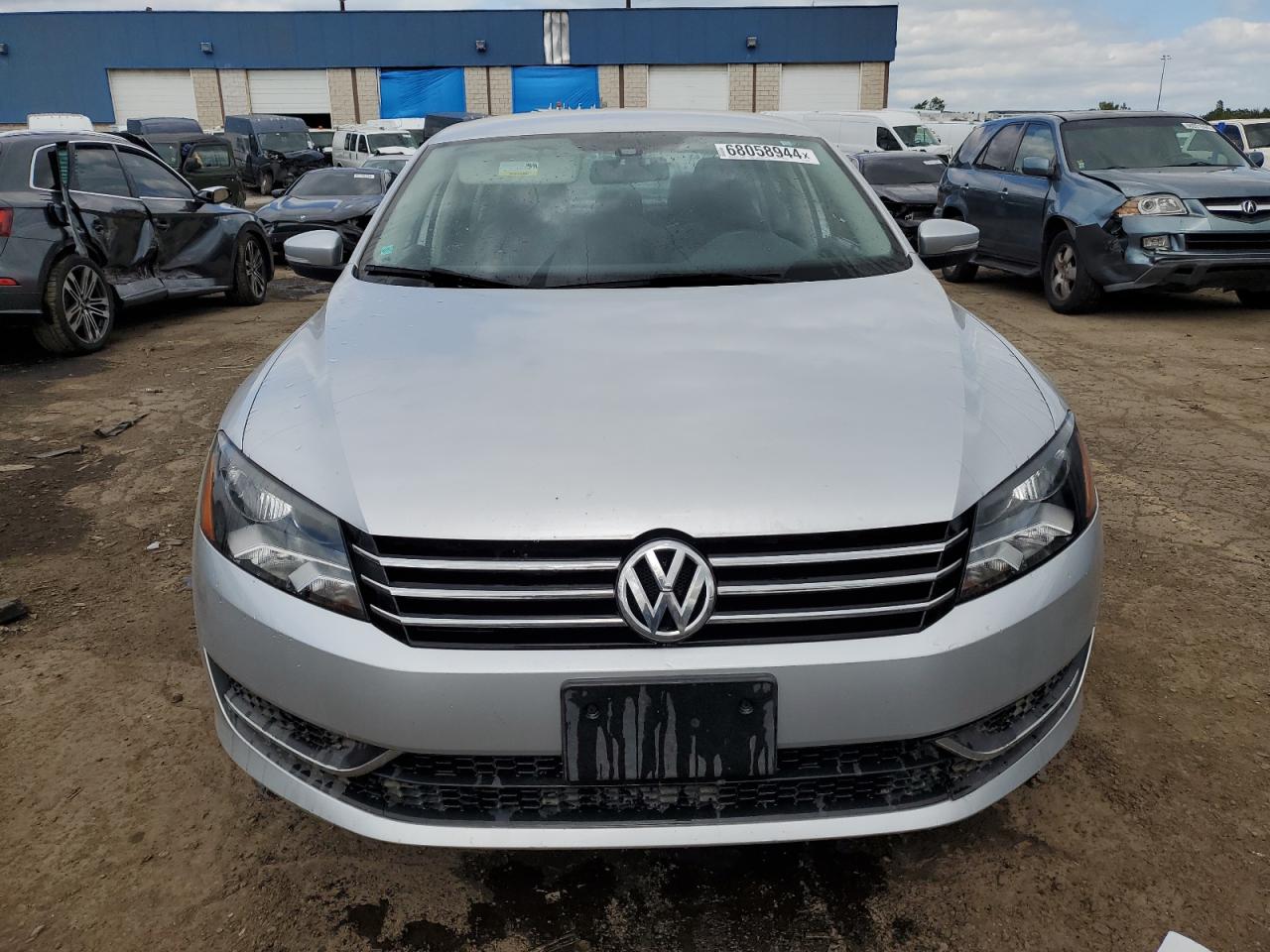 VIN 1VWAT7A31FC002289 2015 VOLKSWAGEN PASSAT no.5