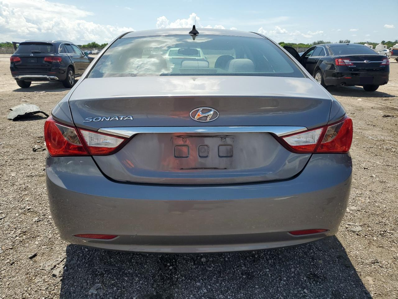 5NPEB4AC1DH714129 2013 Hyundai Sonata Gls