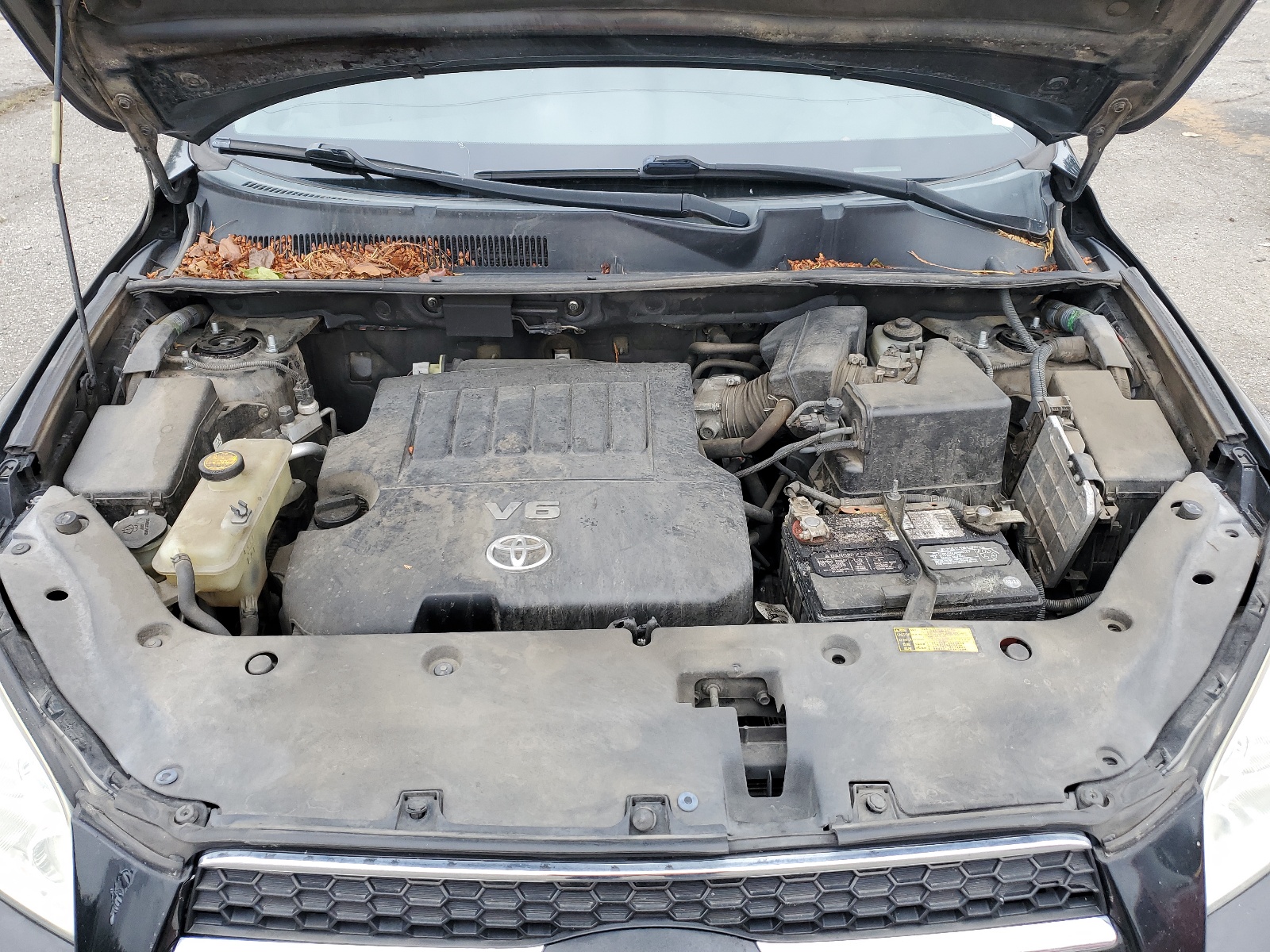 2T3YK4DV1AW006946 2010 Toyota Rav4 Limited