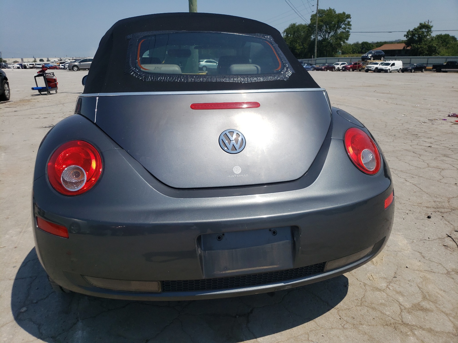 3VWRF31Y56M319439 2006 Volkswagen New Beetle Convertible Option Package 1