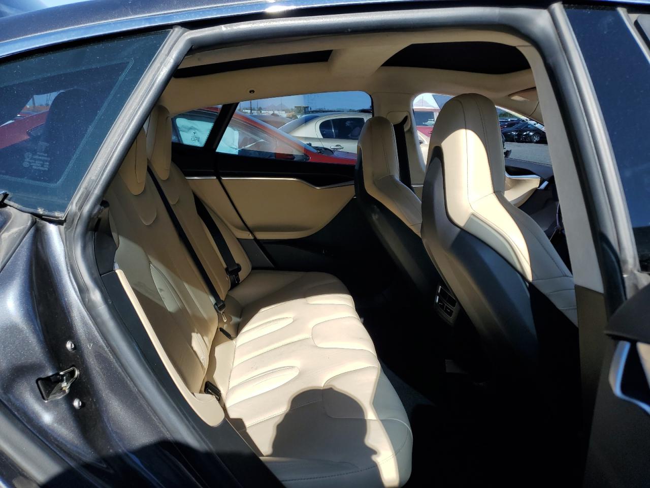 5YJSA1H16FF086675 2015 Tesla Model S 85