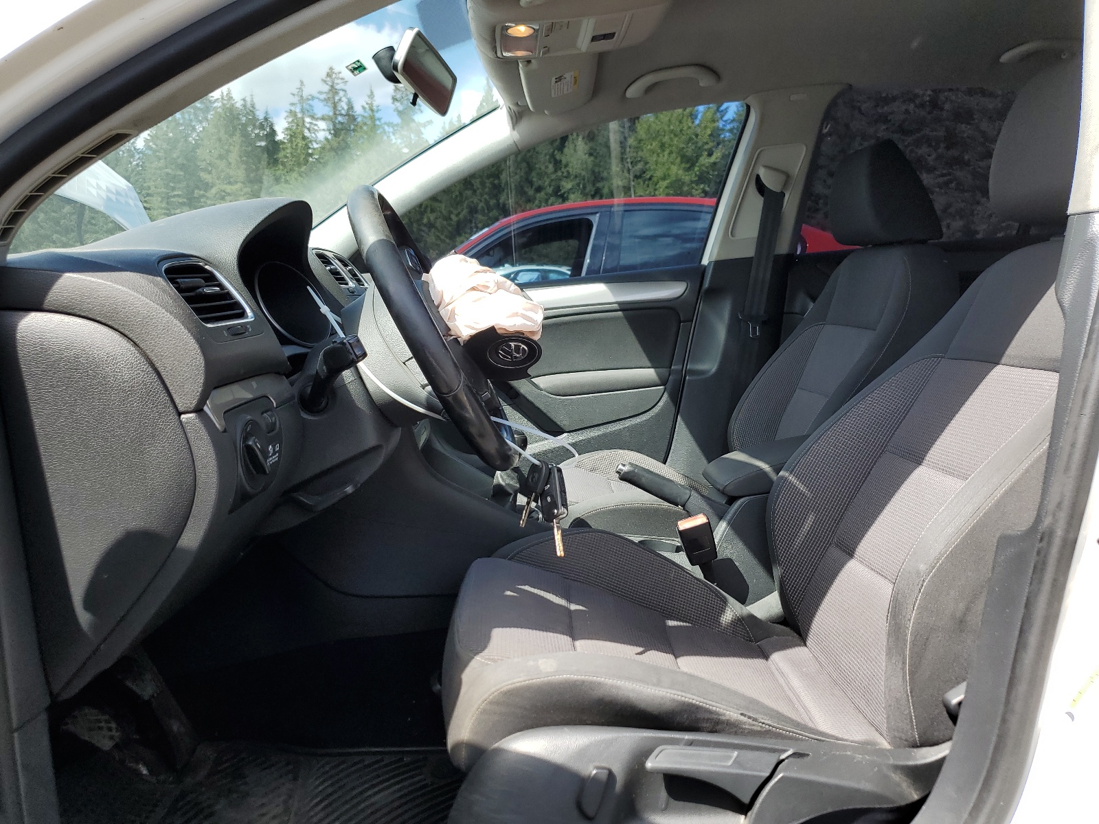 WVWNM7AJ8BW065320 2011 Volkswagen Golf