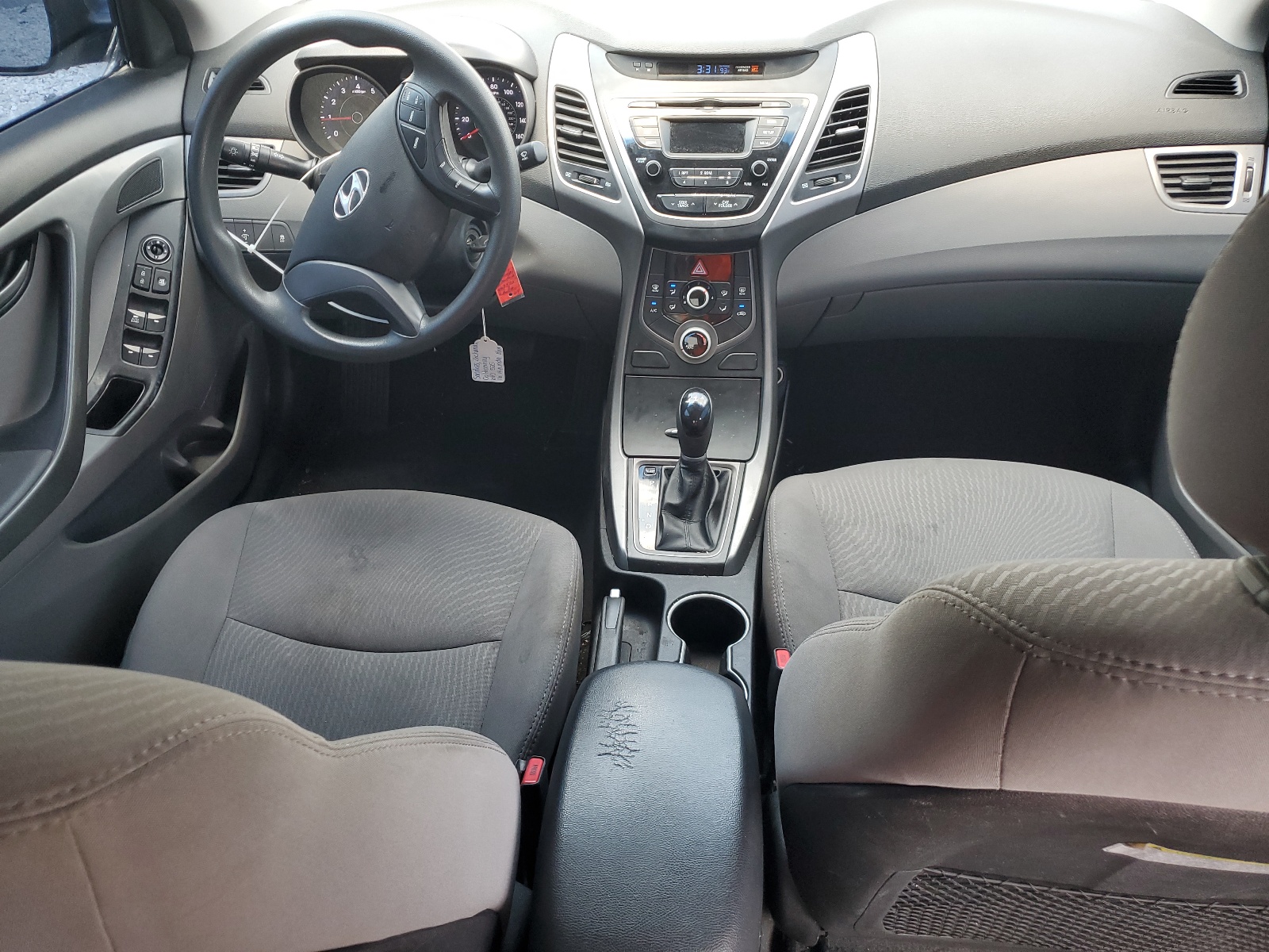 5NPDH4AE5GH663525 2016 Hyundai Elantra Se