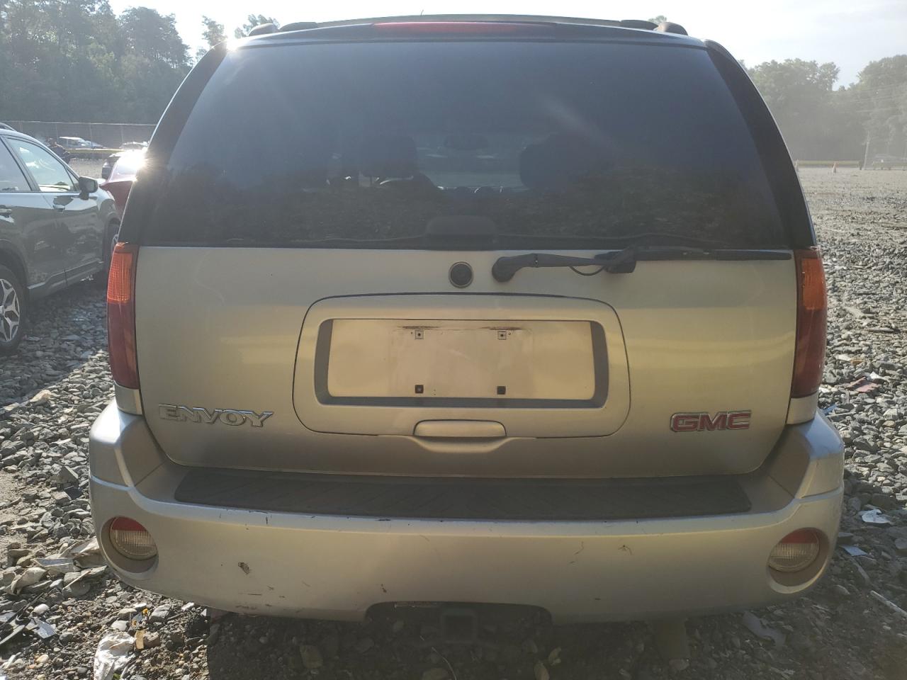 2004 GMC Envoy VIN: 1GKDT13S442105053 Lot: 67211404