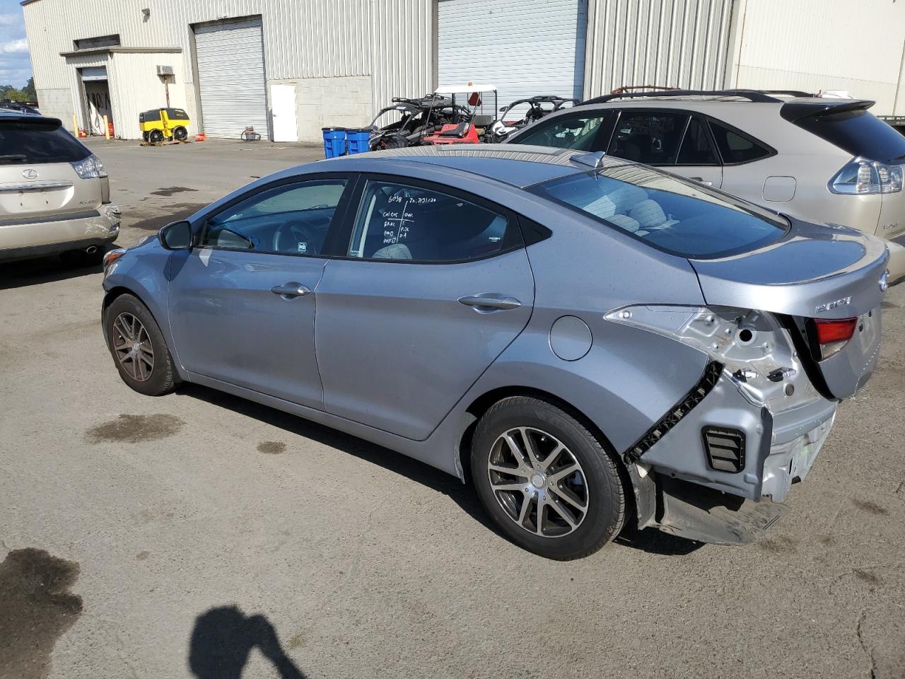 5NPDH4AE8GH783531 2016 HYUNDAI ELANTRA - Image 2