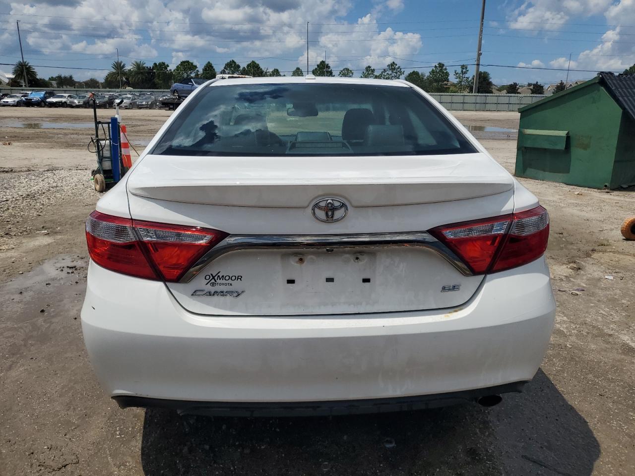 2016 Toyota Camry Le VIN: 4T1BF1FK8GU212598 Lot: 69451664