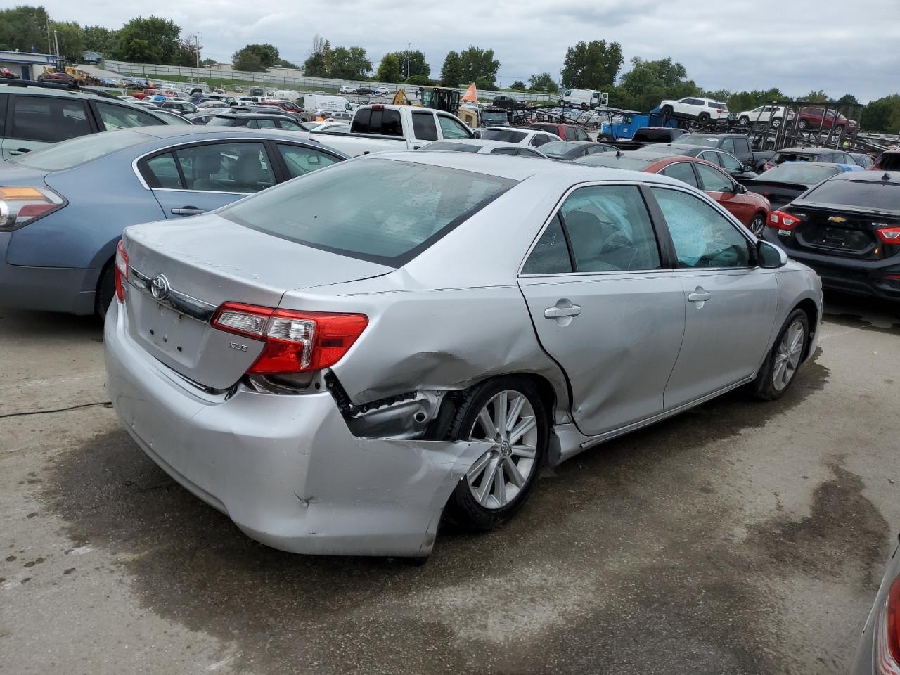 2012 Toyota Camry - Image 3