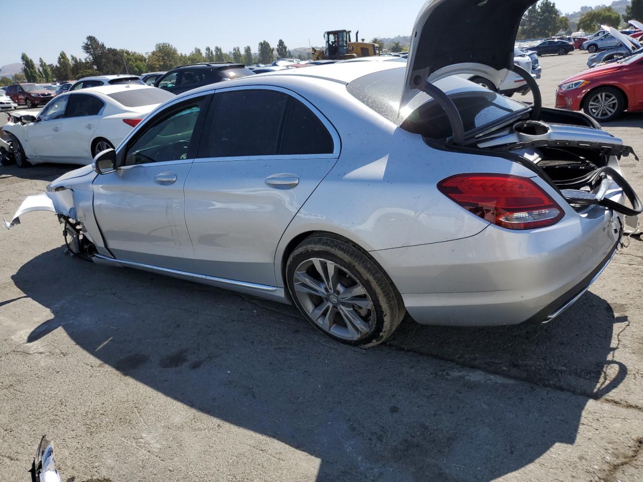 VIN 55SWF4KB1FU037307 2015 MERCEDES-BENZ C-CLASS no.2