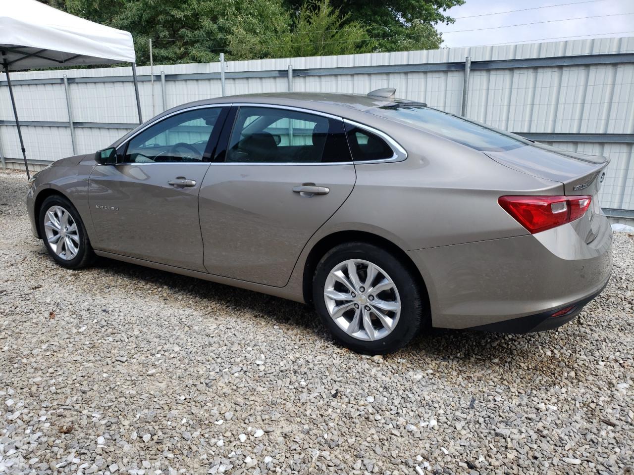 2023 Chevrolet Malibu - Image 2