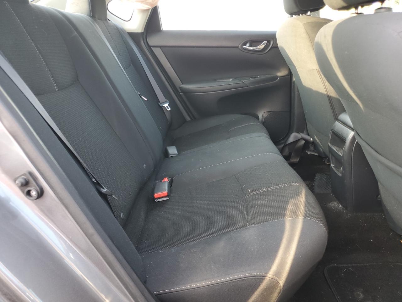 2016 Nissan Sentra - Image 10