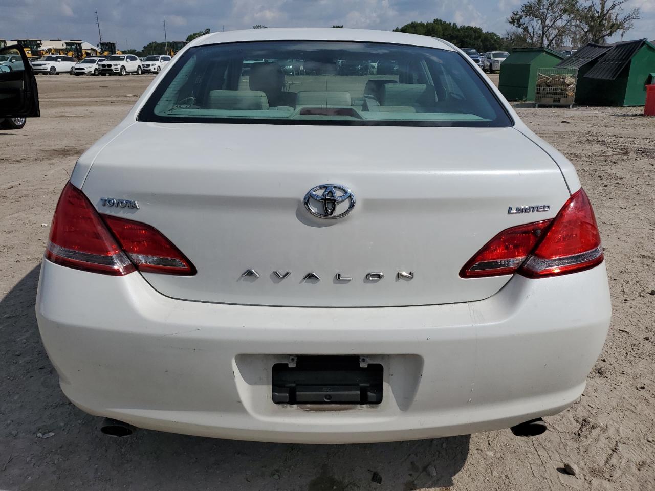 2005 Toyota Avalon Xl VIN: 4T1BK36BX5U005229 Lot: 67331164