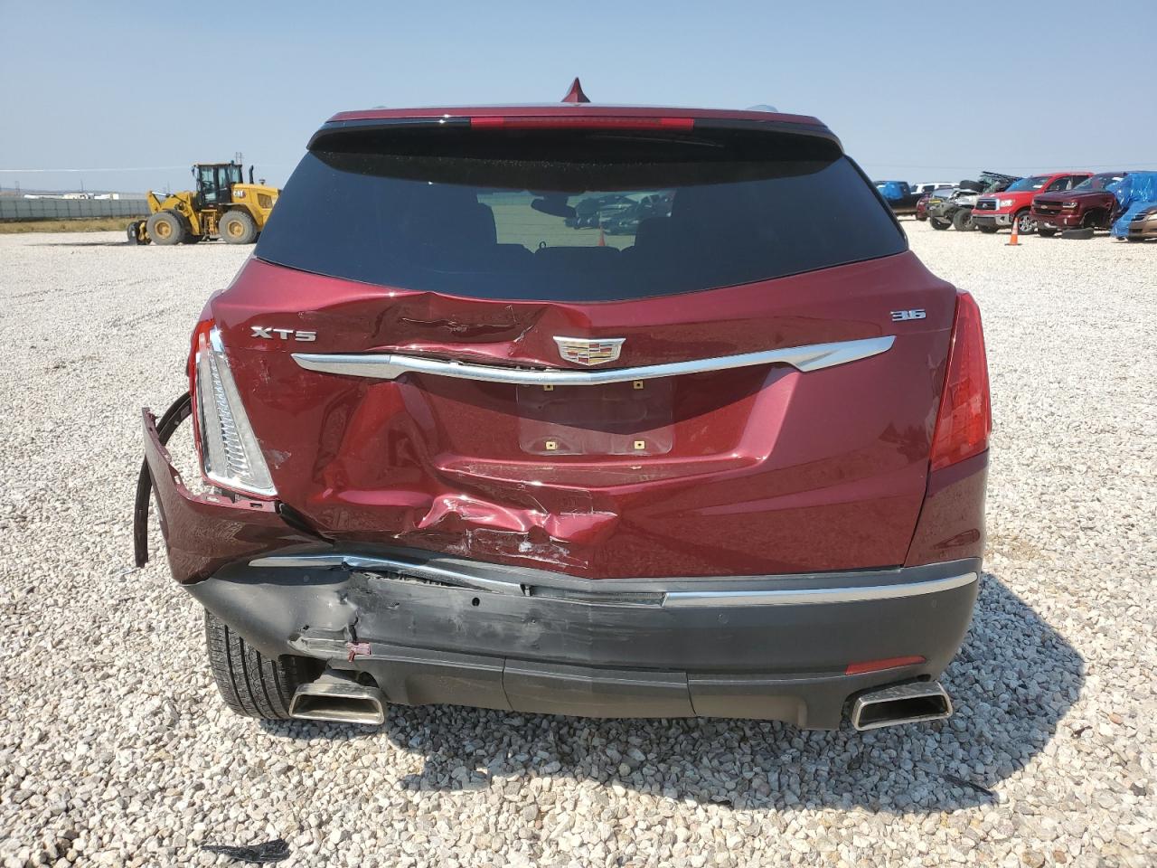 2018 Cadillac Xt5 Luxury VIN: 1GYKNCRS7JZ135807 Lot: 69100574