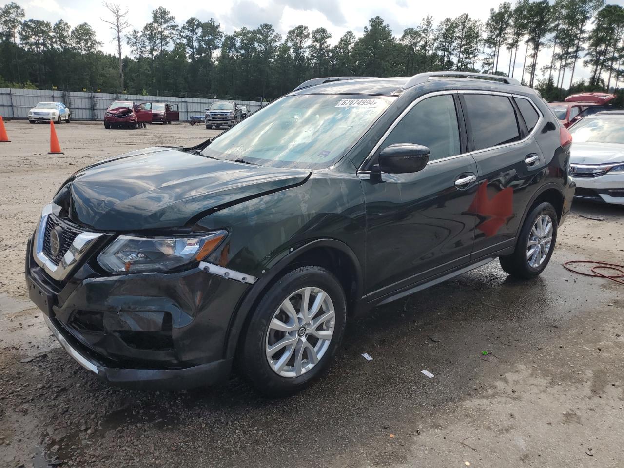 5N1AT2MVXJC826153 2018 NISSAN ROGUE - Image 1