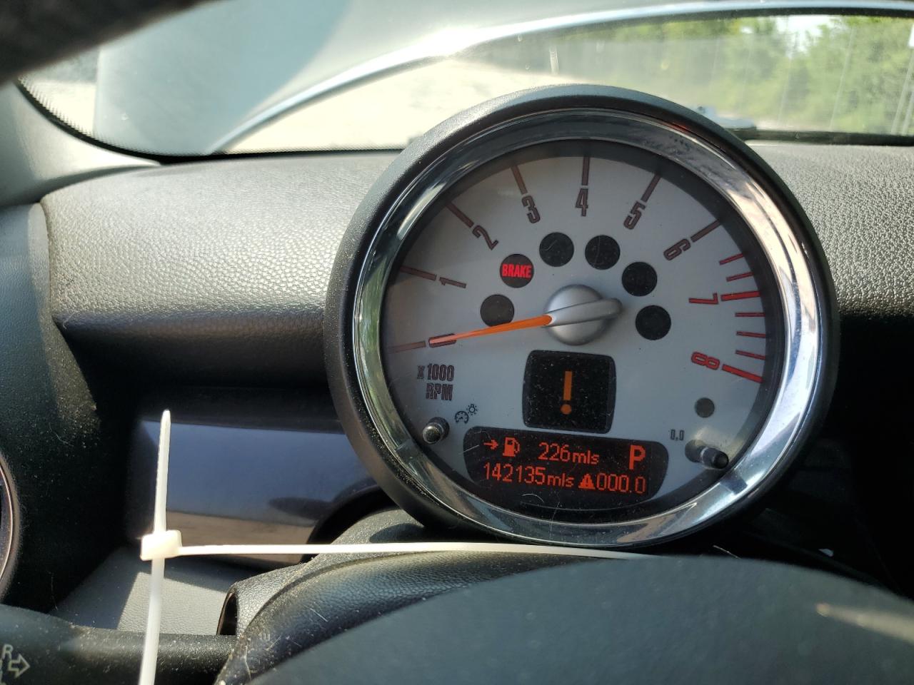 2009 Mini Cooper S VIN: WMWMF73589TW84935 Lot: 66241084