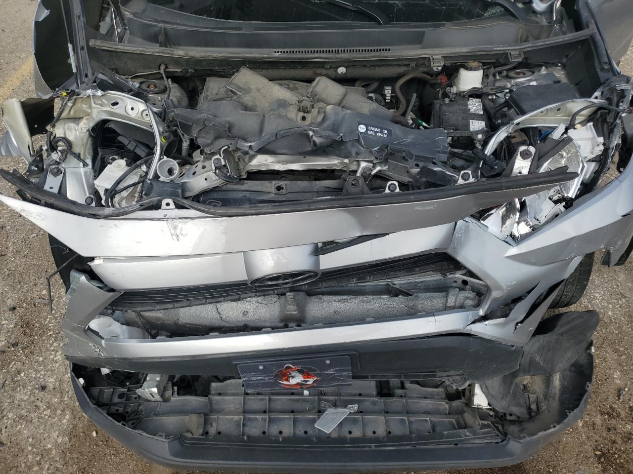 2T3P1RFV6LC127050 2020 Toyota Rav4 Xle