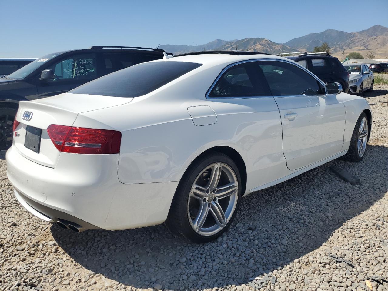 2011 Audi S5 Premium Plus VIN: WAUCVAFRXBA038663 Lot: 69262354