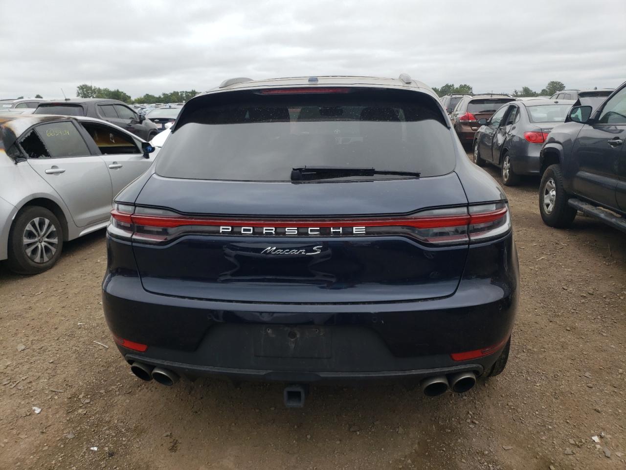 2020 Porsche Macan S VIN: WP1AB2A50LLB36117 Lot: 66188664