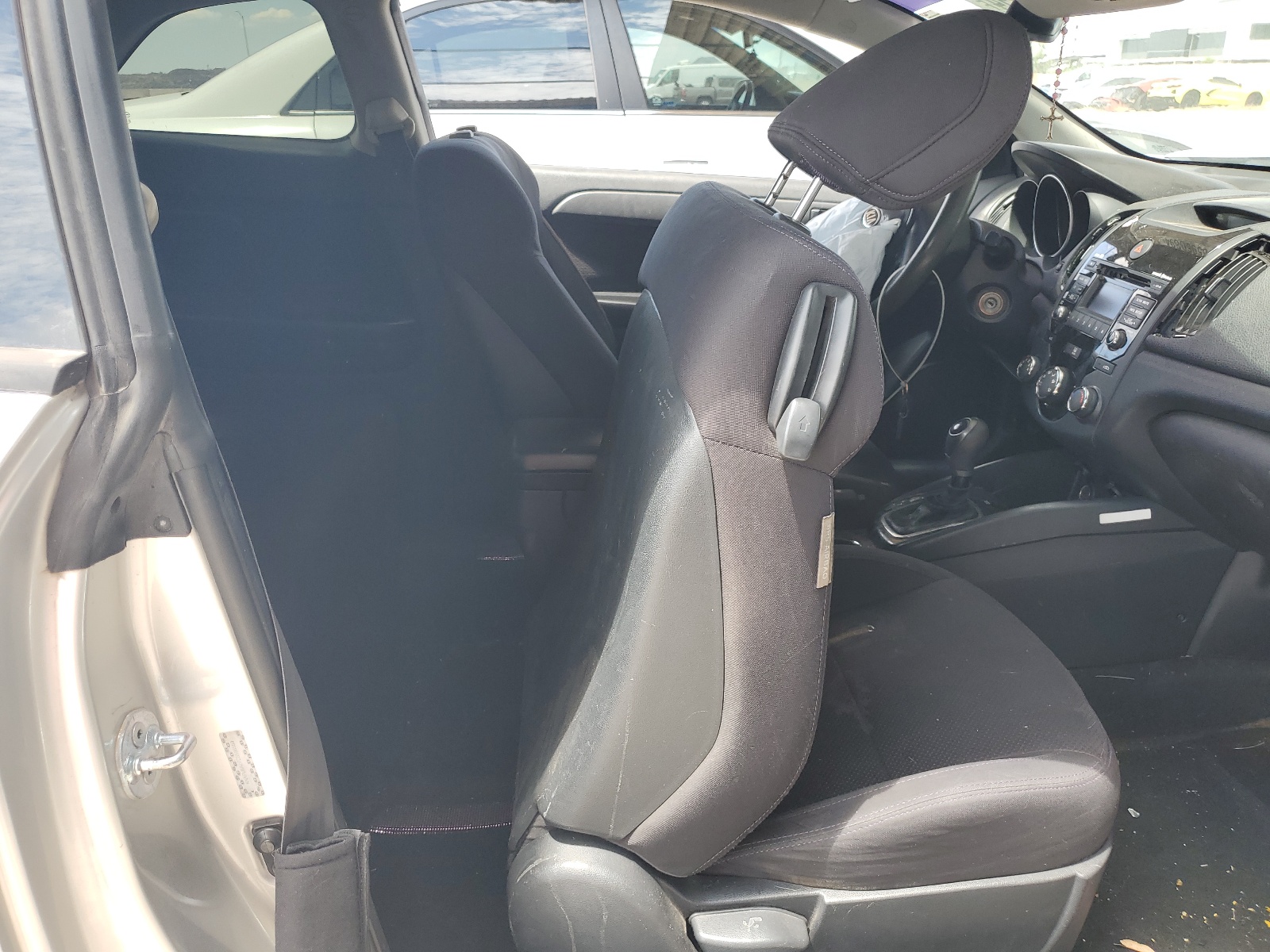 KNAFU6A27C5598559 2012 Kia Forte Ex