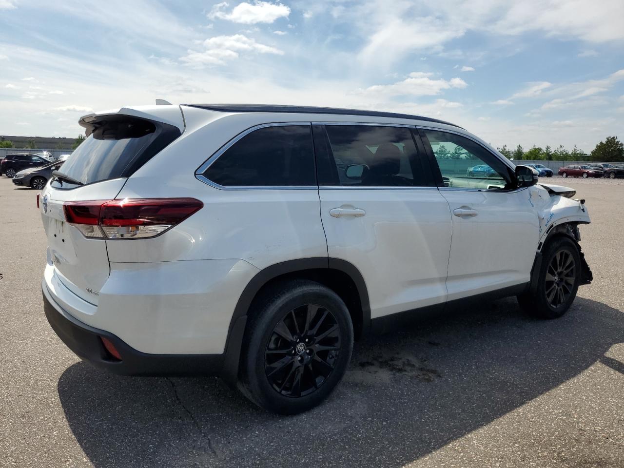 2019 Toyota Highlander Se VIN: 5TDJZRFH3KS934066 Lot: 64017474