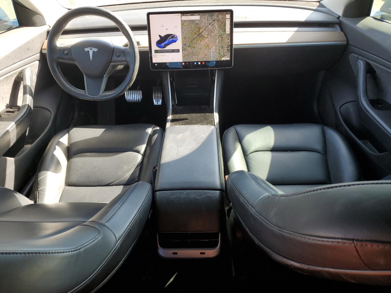 5YJ3E1EA2JF053808 2018 Tesla Model 3