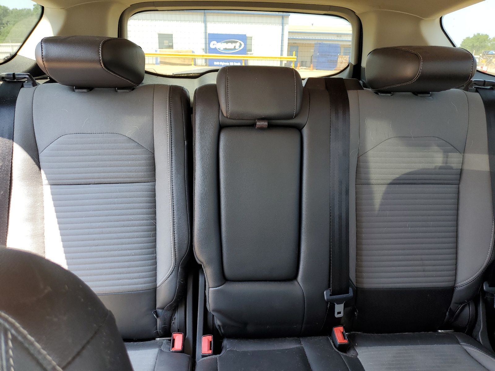 1FMCU0JD6HUC78503 2017 Ford Escape Titanium