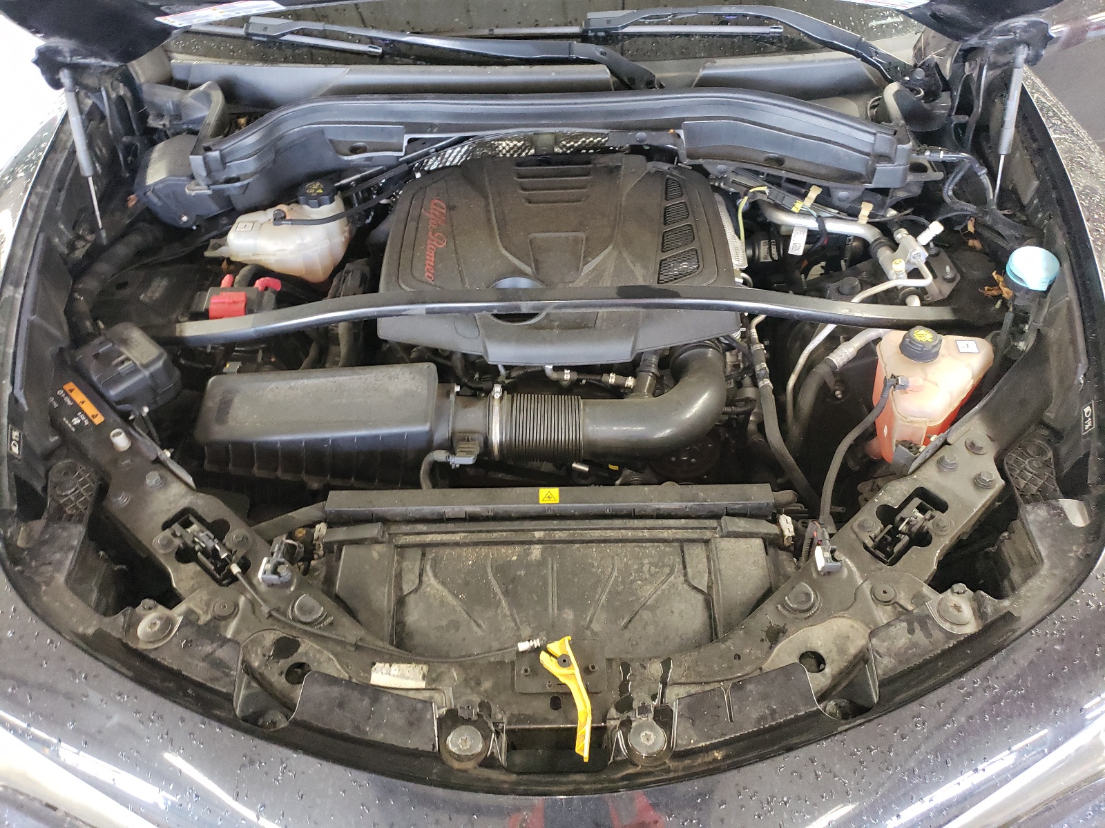 ZASFAKBN4J7B81549 2018 Alfa Romeo Stelvio Ti