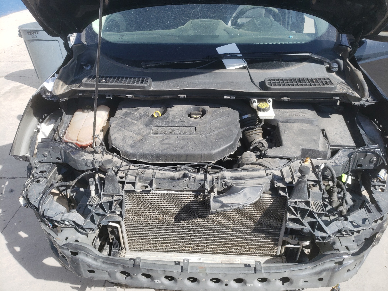 1FMCU9J95FUA71128 2015 Ford Escape Titanium