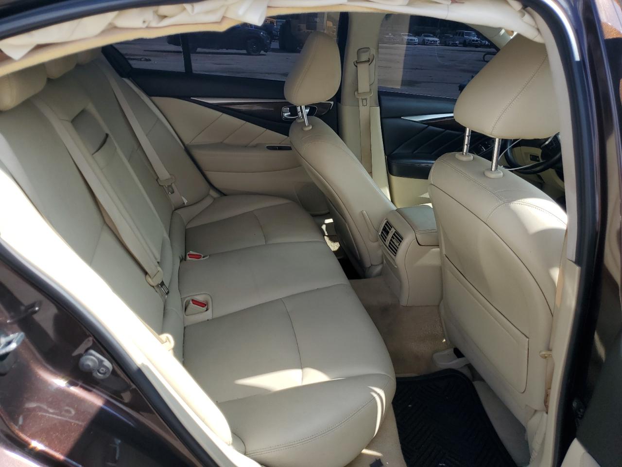 2018 Infiniti Q50 - Image 10