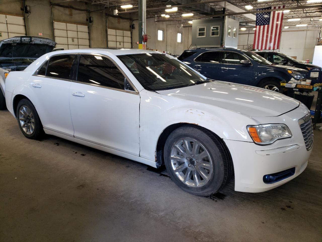 2012 Chrysler 300 - Image 4
