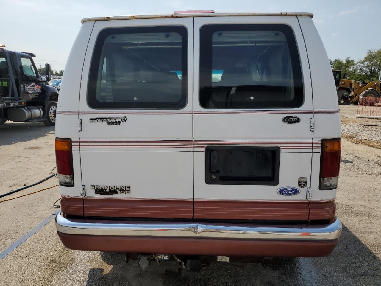 1994 Ford Econoline E150 Van VIN: 1FDEE14H0RHB30660 Lot: 69626144