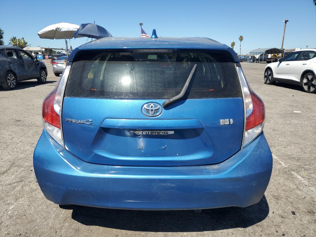 2016 Toyota Prius C VIN: JTDKDTB30G1589500 Lot: 68147704