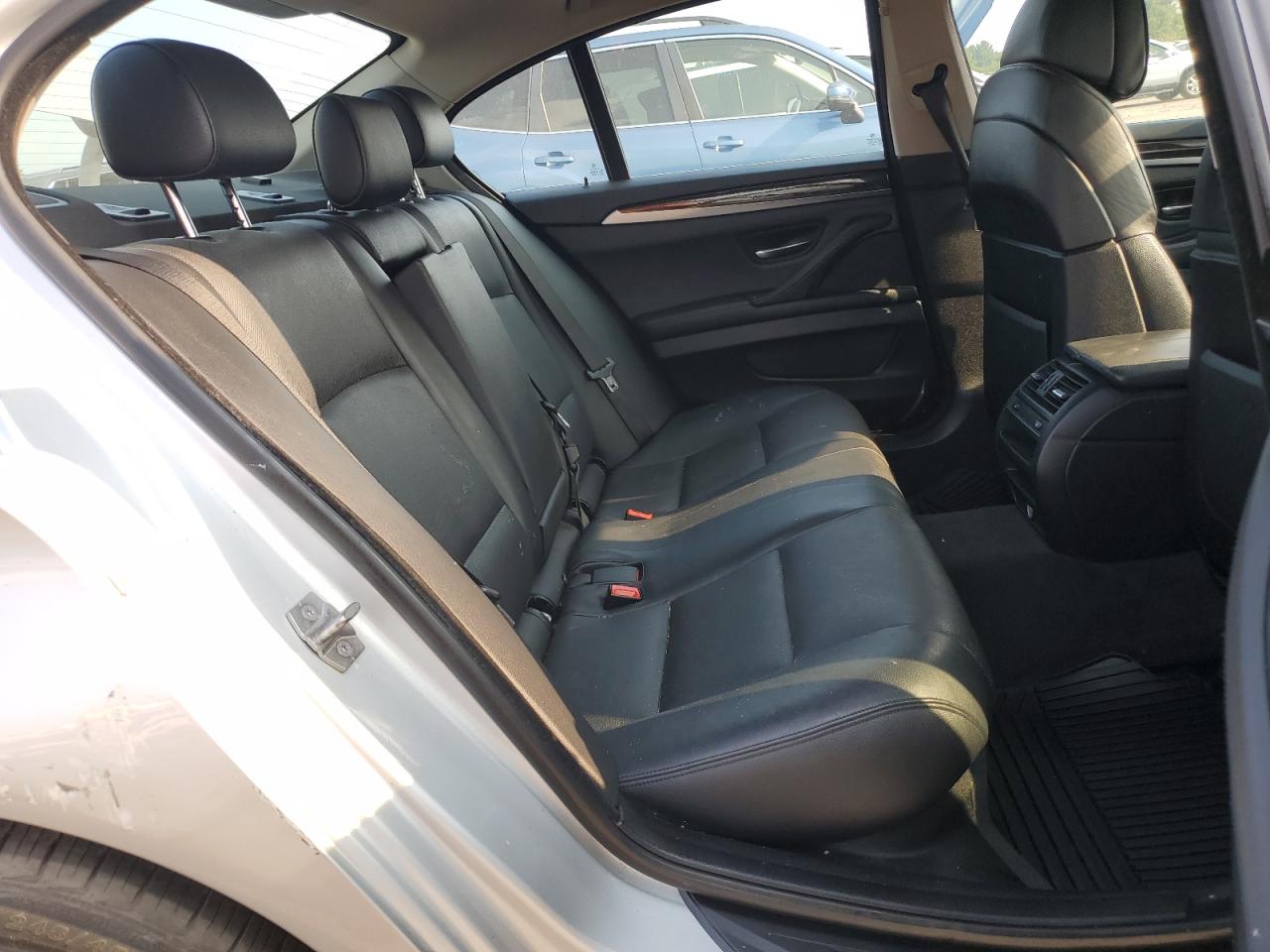 2013 BMW 535 Xi VIN: WBAFU7C56DDU68695 Lot: 65619054