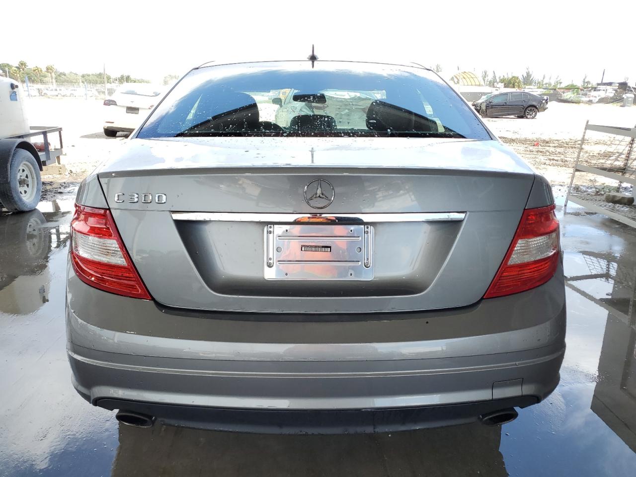 WDDGF54X28R033760 2008 Mercedes-Benz C 300