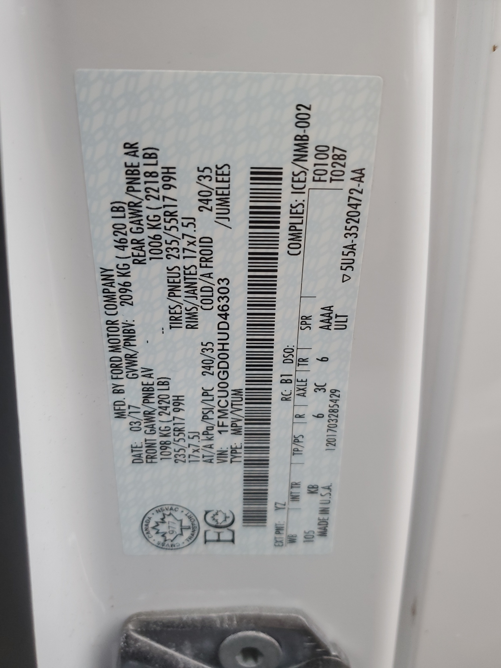 1FMCU0GD0HUD46303 2017 Ford Escape Se