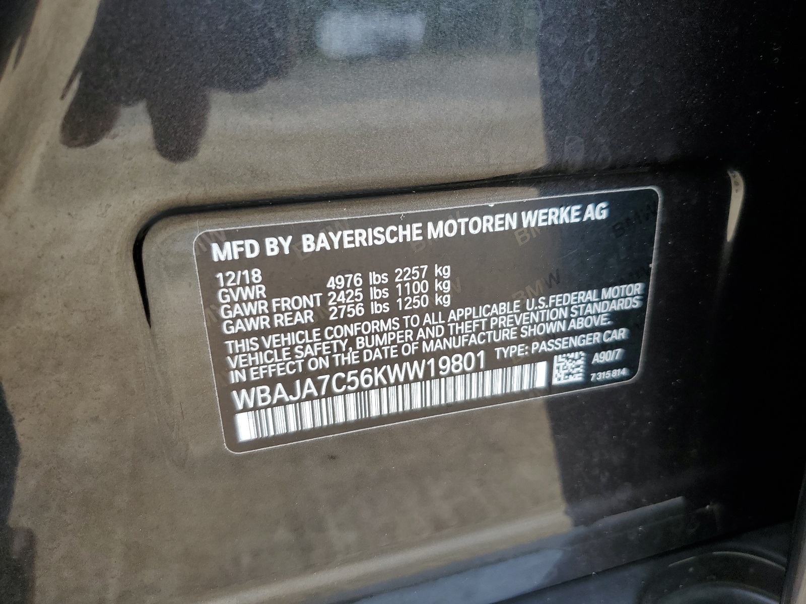 WBAJA7C56KWW19801 2019 BMW 530 Xi