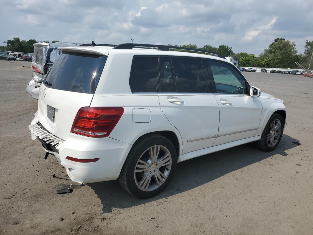 VIN WDCGG5HB4DG155218 2013 MERCEDES-BENZ GLK-CLASS no.3