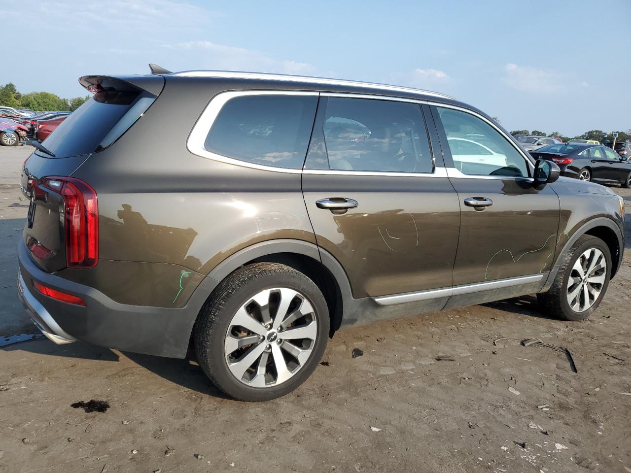 5XYP6DHC7NG240165 2022 Kia Telluride S