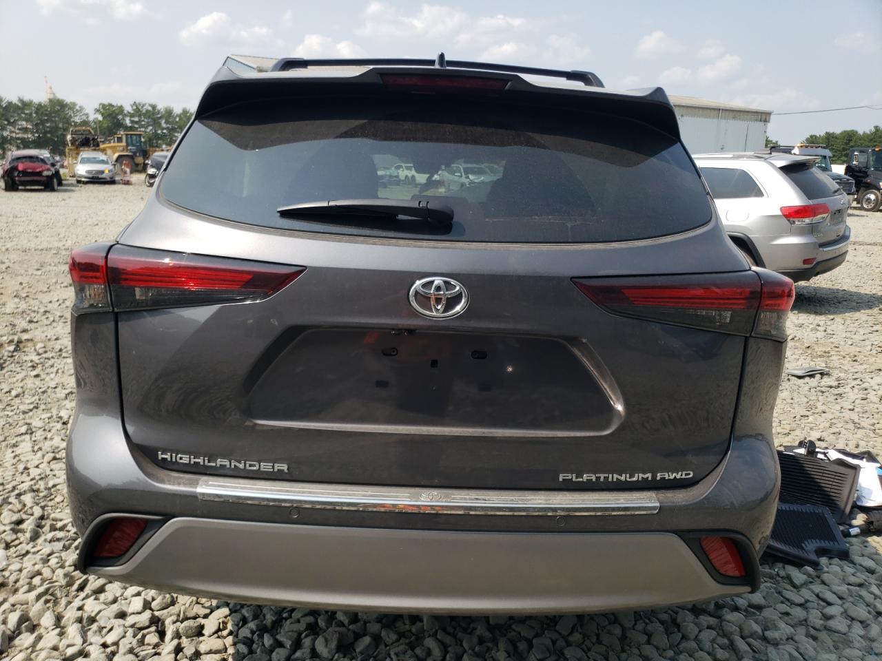 2024 Toyota Highlander Le VIN: 5TDKDRBH4RS548467 Lot: 67657814