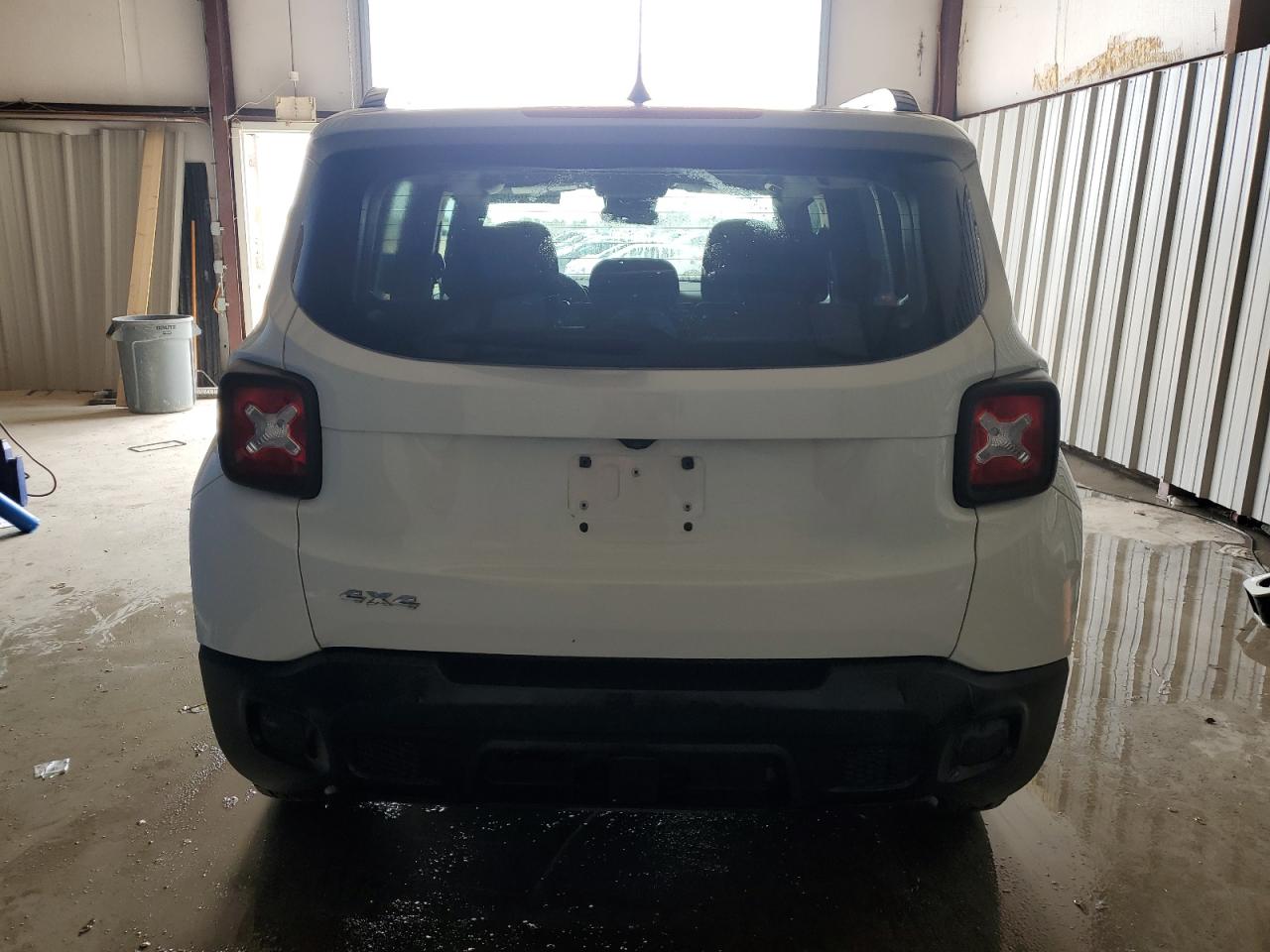 2016 Jeep Renegade Latitude VIN: ZACCJBBT2GPE15581 Lot: 68862964