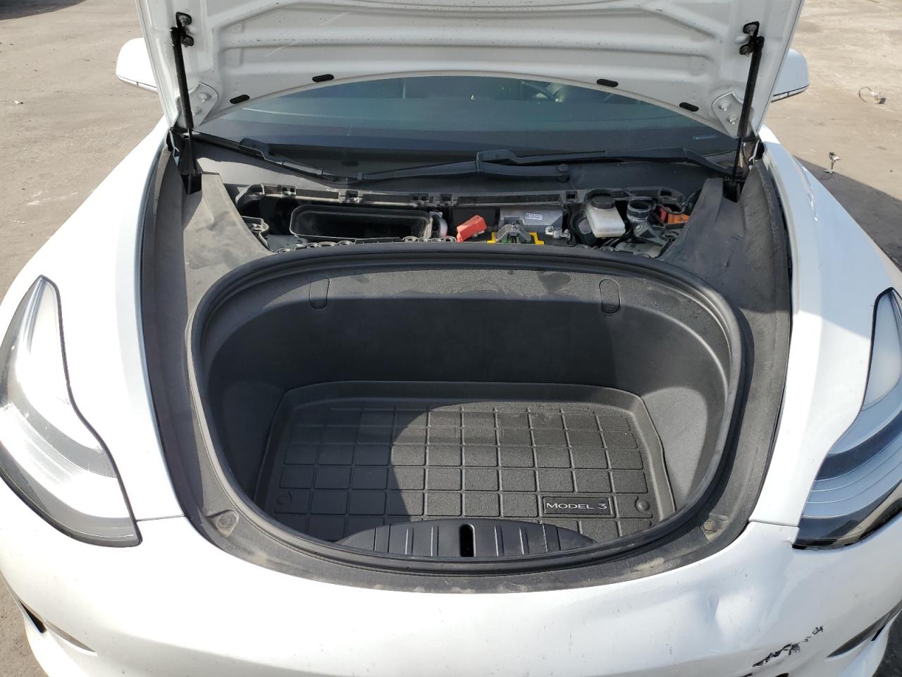 2018 Tesla Model 3 VIN: 5YJ3E1EA4JF035357 Lot: 65792114