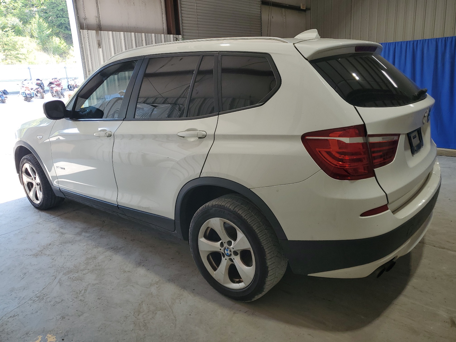 2012 BMW X3 xDrive28I vin: 5UXWX5C50CL723536