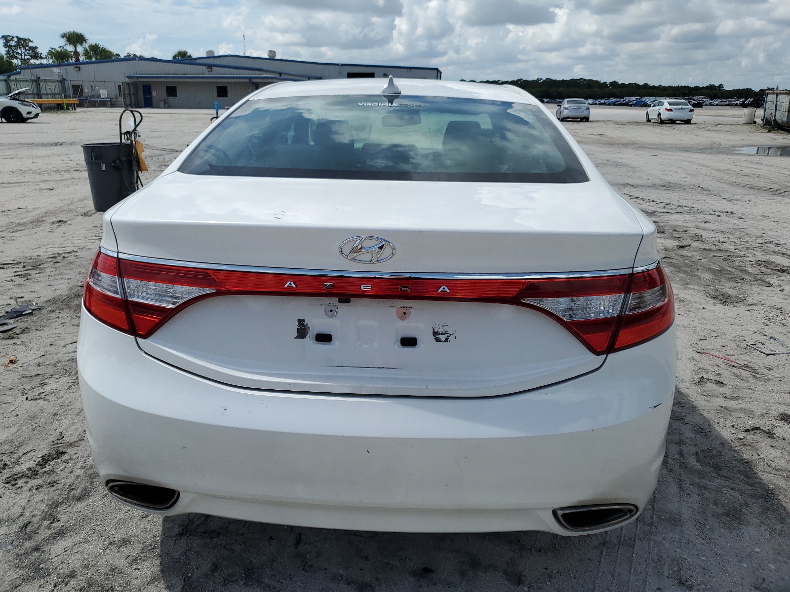 KMHFG4JG6EA418665 2014 Hyundai Azera