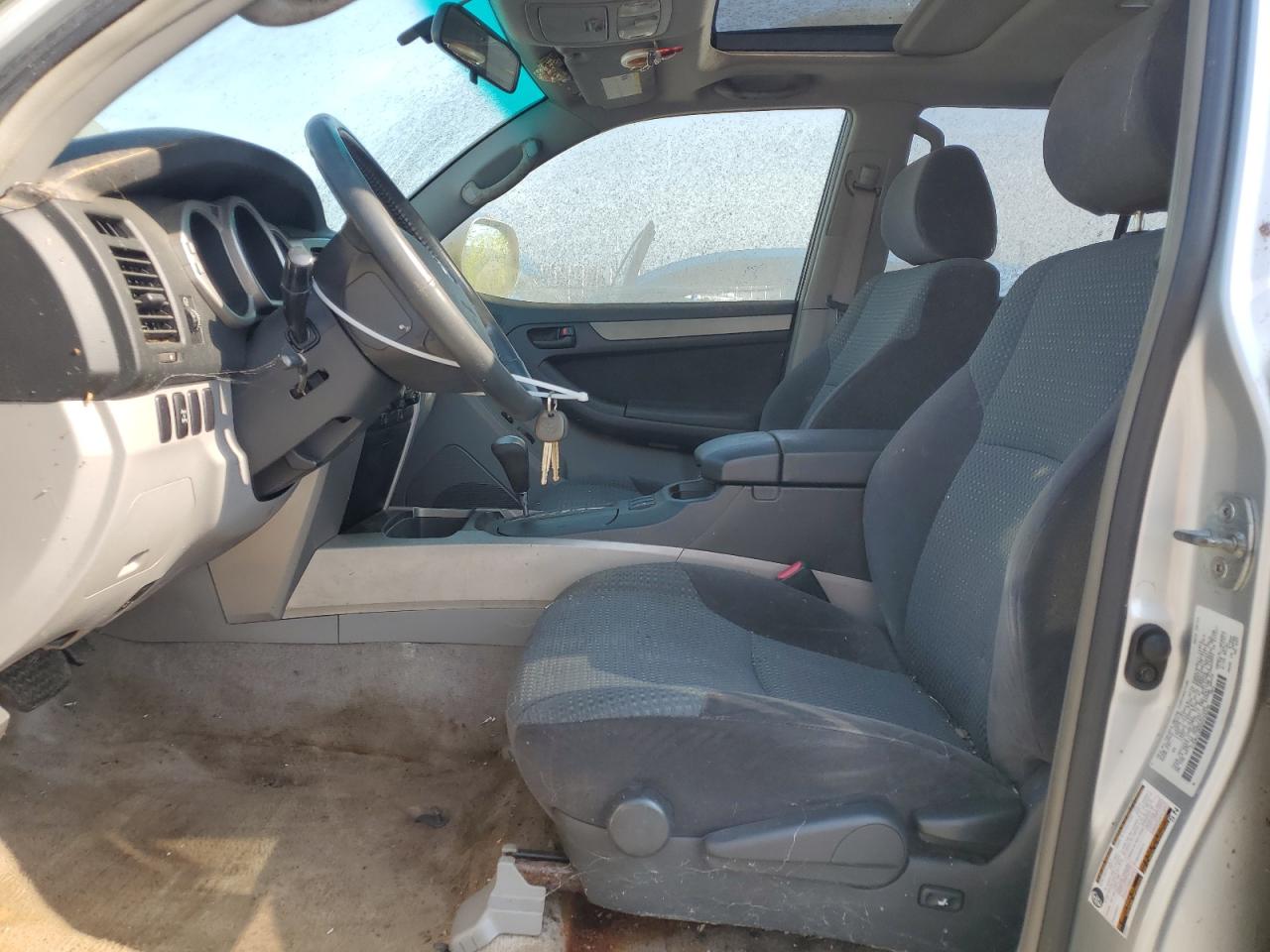 2005 Toyota 4Runner - Image 7