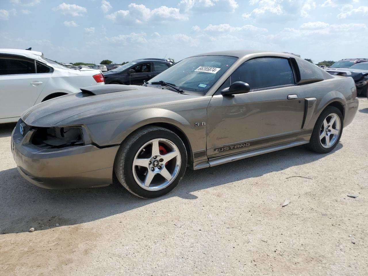 1FAFP40472F137524 2002 Ford Mustang