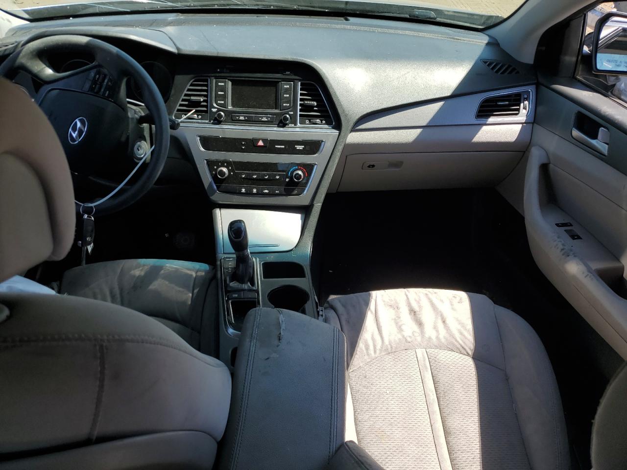2015 Hyundai Sonata - Image 8
